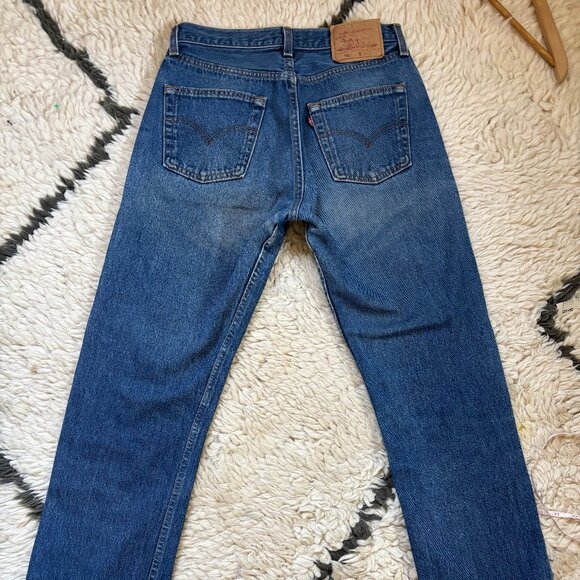 Vintage Levi's 501 - Picture 9 of 12